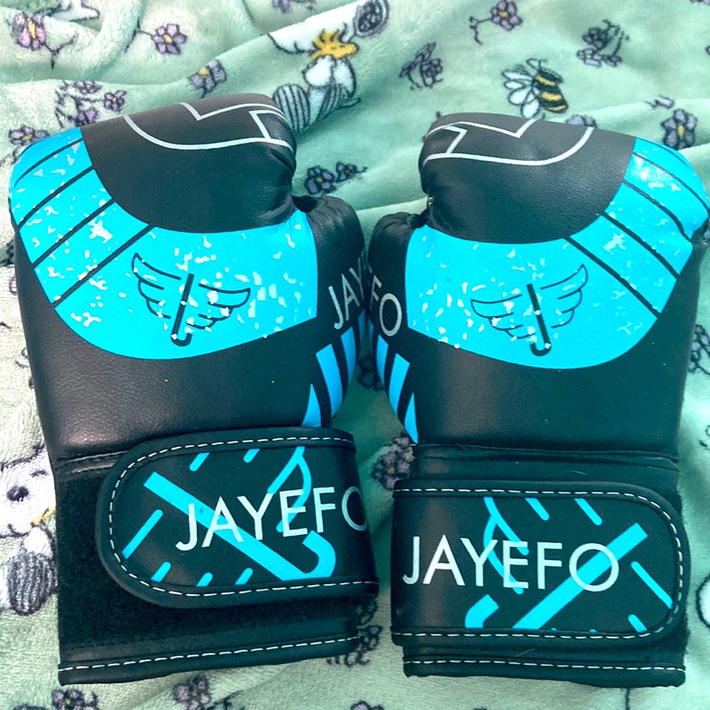 Boxing gloves kid size